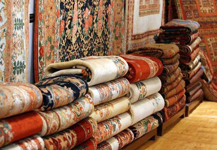 فعالیت ۲۰ هزار بافنده فرش دستباف در یزد