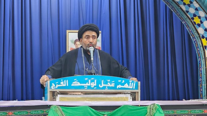 همایش شیرخوارگان حسینی در دیر برگزار شد همایش شیرخوارگان حسینی در دیر برگزار شد