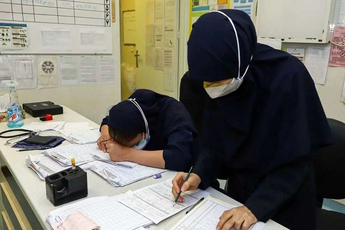 اقدام فوری دولت برای اصلاح حقوق و مزایای پرستاران