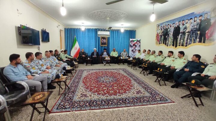 امام جمعه گناوه: امنیت زیربنای پیشرفت و آرامش جامعه است